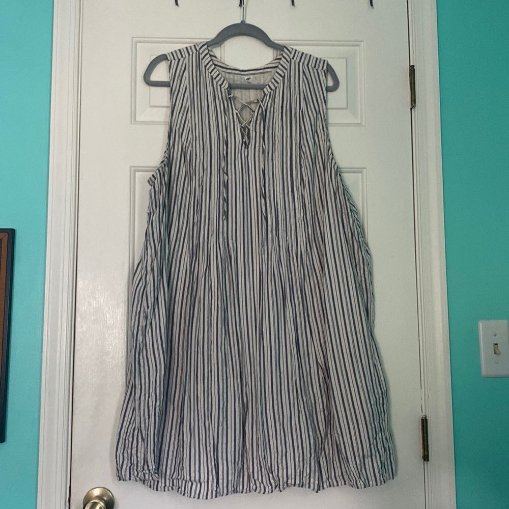 Old navy grey and white striped dress